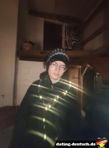 hrwll - date a German, 100% free hrwll